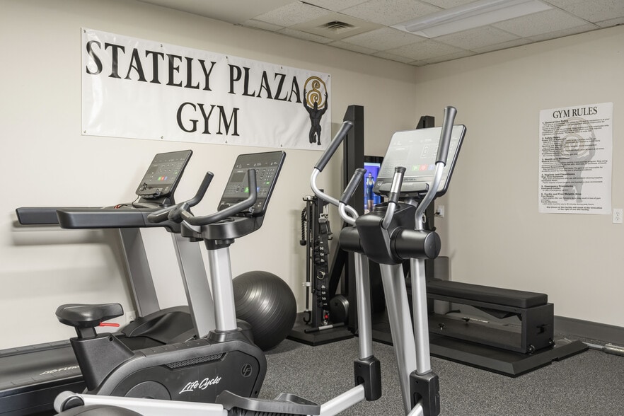 More Photos Of 315 S College Rd, Lafayette Medical For Lease