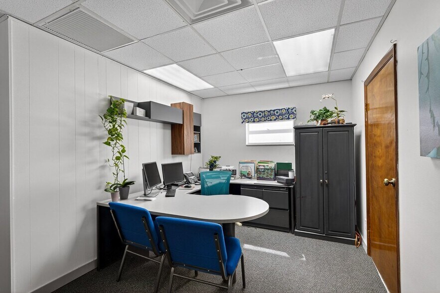 More Photos Of 325 S Yonge St, Ormond Beach Medical For Sale