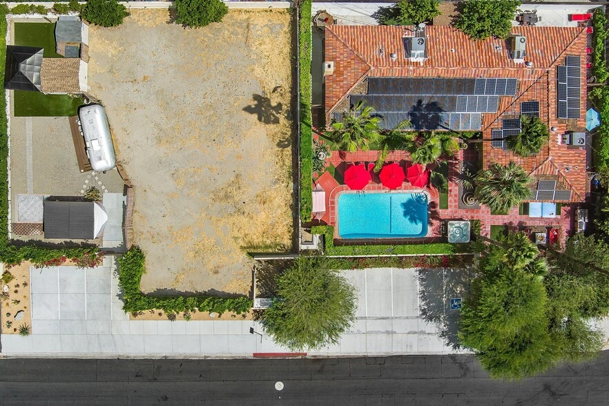 More Photos Of 520 Chuckwalla Rd, Palm Springs Apartments For Sale