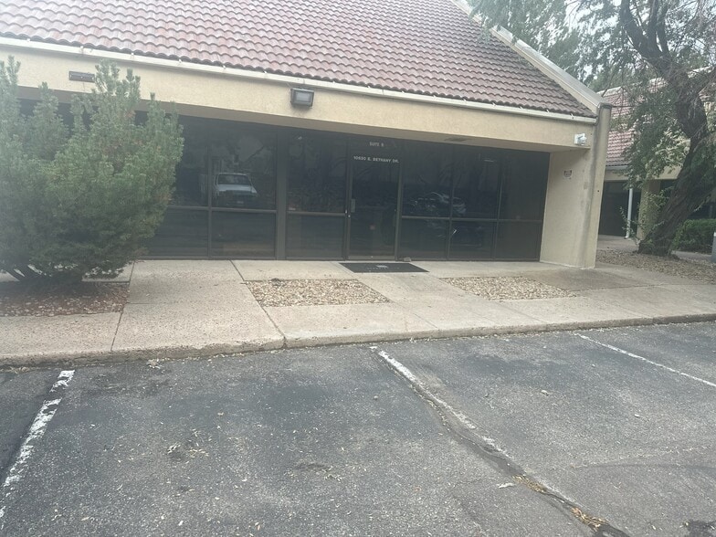 More Photos Of 10630 E Bethany Dr, Aurora Medical For Lease
