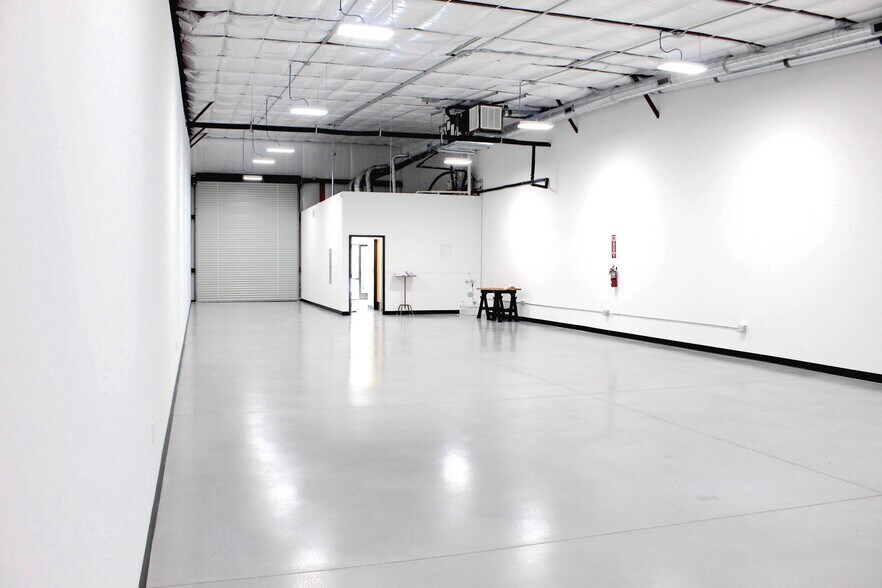 More Photos Of 7601 S Congress Ave, Austin Unknown For Lease