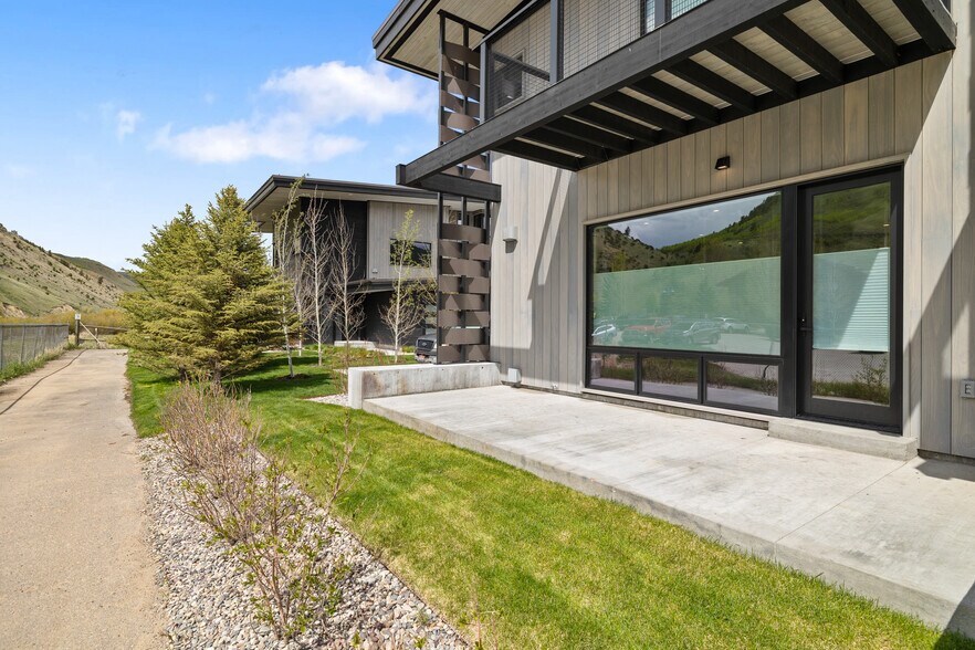 More Photos Of 424 Hidden Hollow Drive, Jackson Multifamily For Sale