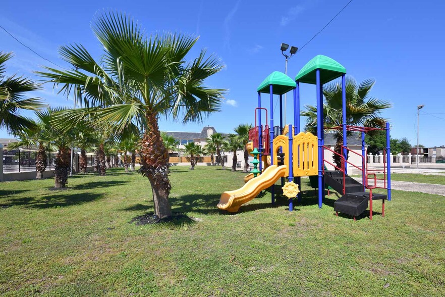 More Photos Of 621 S Richey St, Pasadena Apartments For Sale