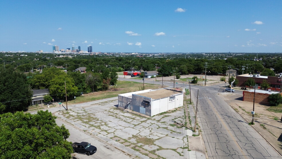 More Photos Of 804 Nashville Ave, Fort Worth Freestanding For Sale