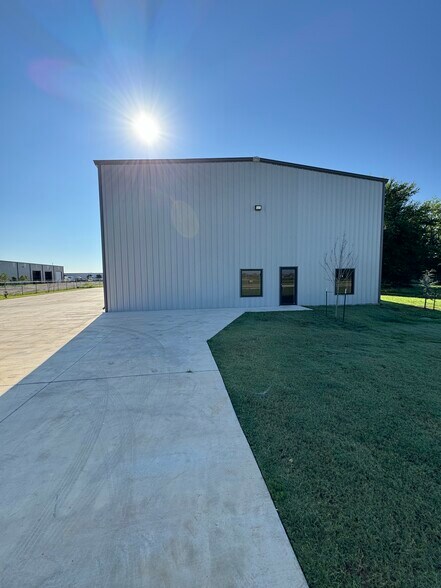 Primary Photo Of 11900 S Meridian, Oklahoma City Warehouse For Sale