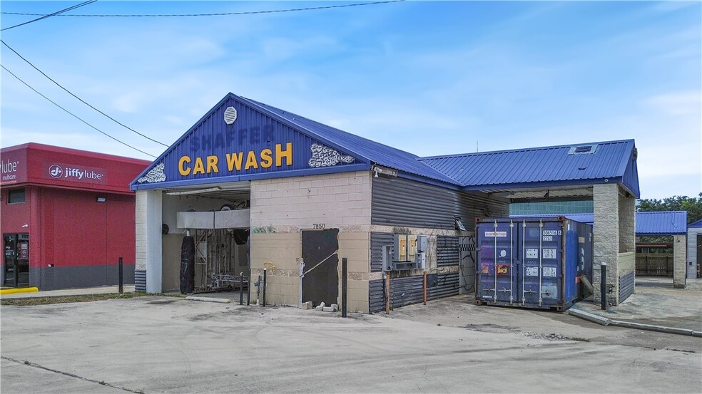 More Photos Of 7850 Callaghan Rd, San Antonio Carwash For Sale