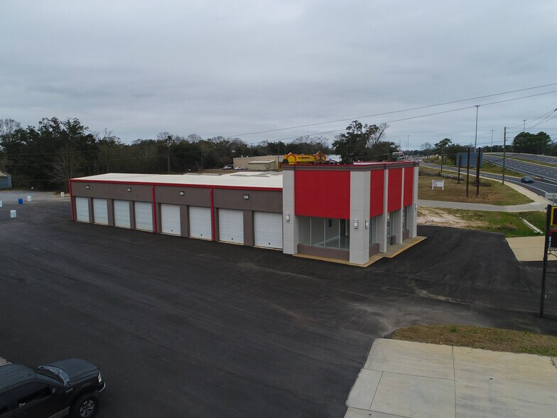 More Photos Of 8969 Pensacola Blvd, Pensacola Auto Repair For Sale