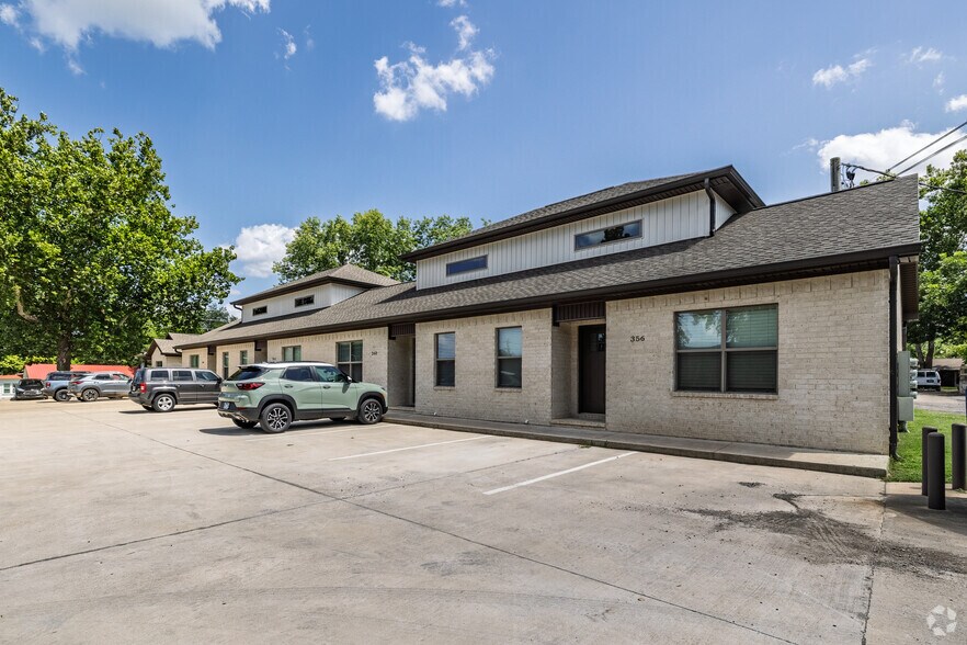 More Photos Of 124 S College St, Mountain Home Apartments For Sale