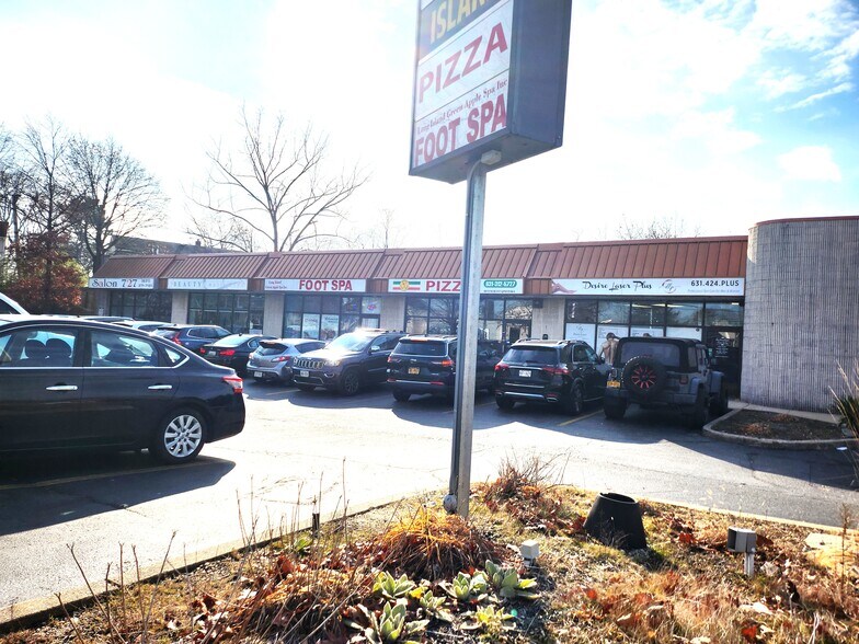 Primary Photo Of 146 W Jericho Tpke, Huntington Station General Retail For Sale