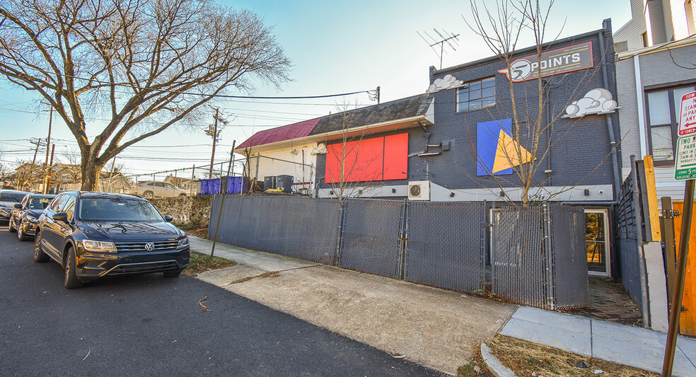 More Photos Of 2316 Rhode Island Ave NE, Washington Storefront For Sale