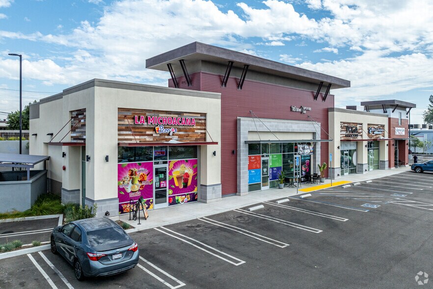 More Photos Of 13563-13567 Telegraph Rd, Whittier General Retail For Sale