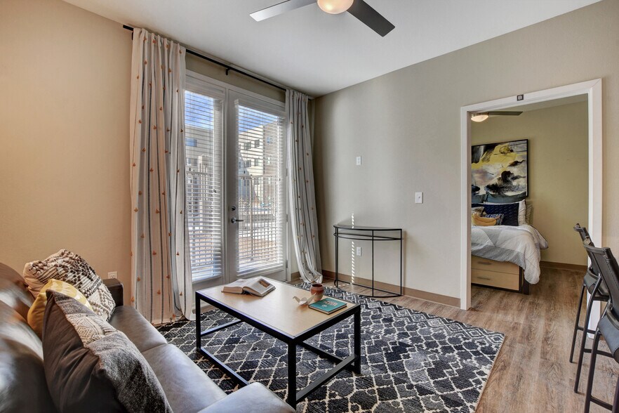 More Photos Of 1055 E Tropicana Ave, Las Vegas Apartments For Lease