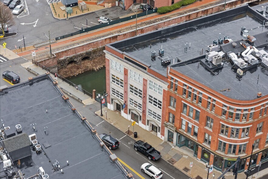 More Photos Of 15 Kearney Sq, Lowell Office For Sale