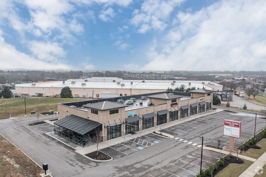 More Photos Of 150 Stephen P Yokich Pky, Spring Hill Storefront Retail Office For Lease