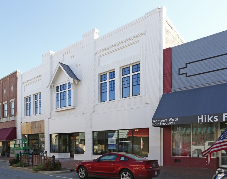 Primary Photo Of 3726-3730 N Main St, Farmville Storefront Retail Residential For Lease