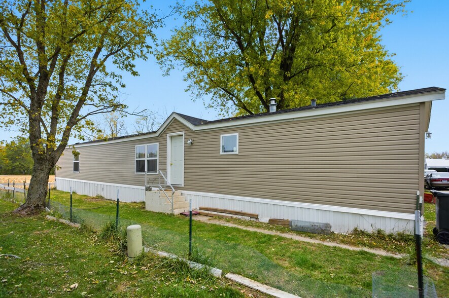 More Photos Of 0 Court Lane, Ashmore Manufactured Housing Mobile Home Park For Sale