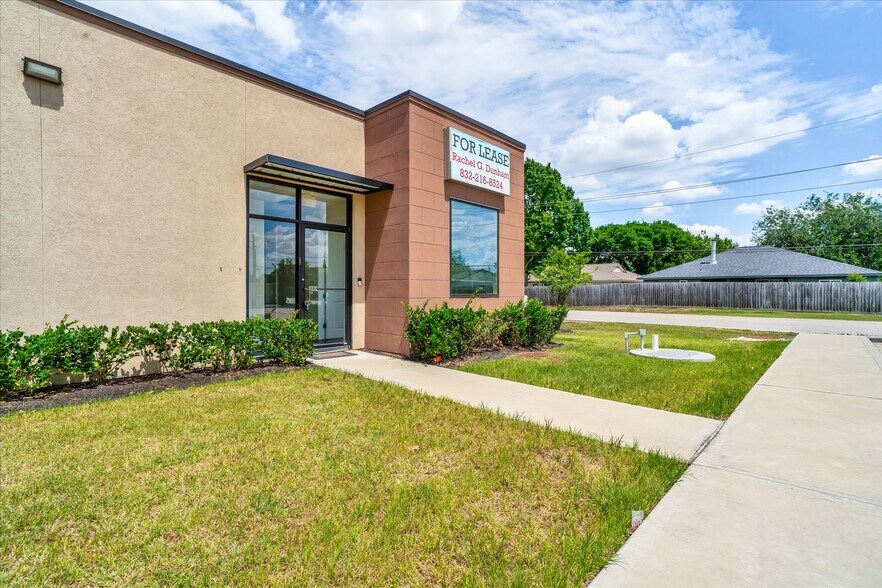 More Photos Of 3107 Elrod Rd, Katy Unknown For Lease