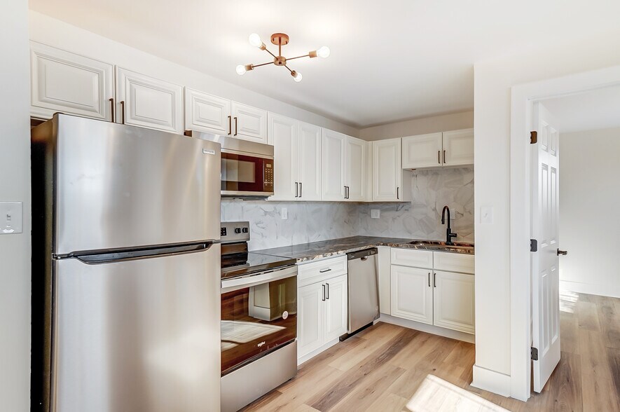 More Photos Of 477 E Columbus St, Columbus Apartments For Sale