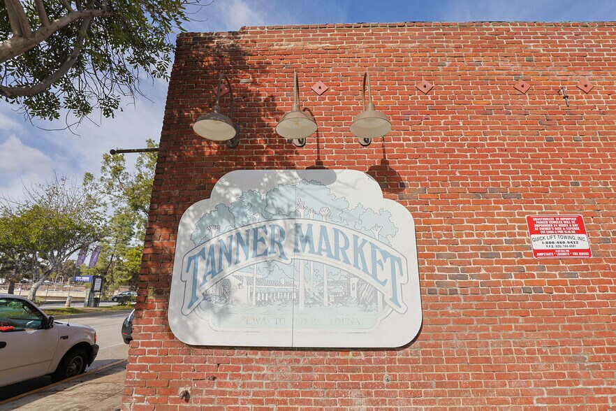 More Photos Of 42 S Pasadena Ave, Pasadena Office For Lease