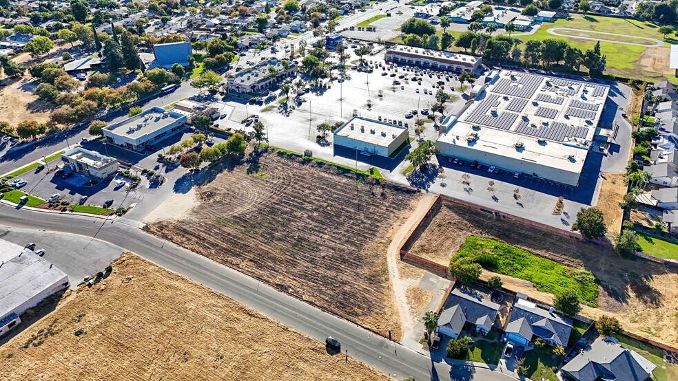 More Photos Of 0 Redwood Avenue, Atwater Land For Sale