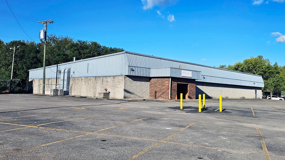 More Photos Of , Joelton General Retail For Sale