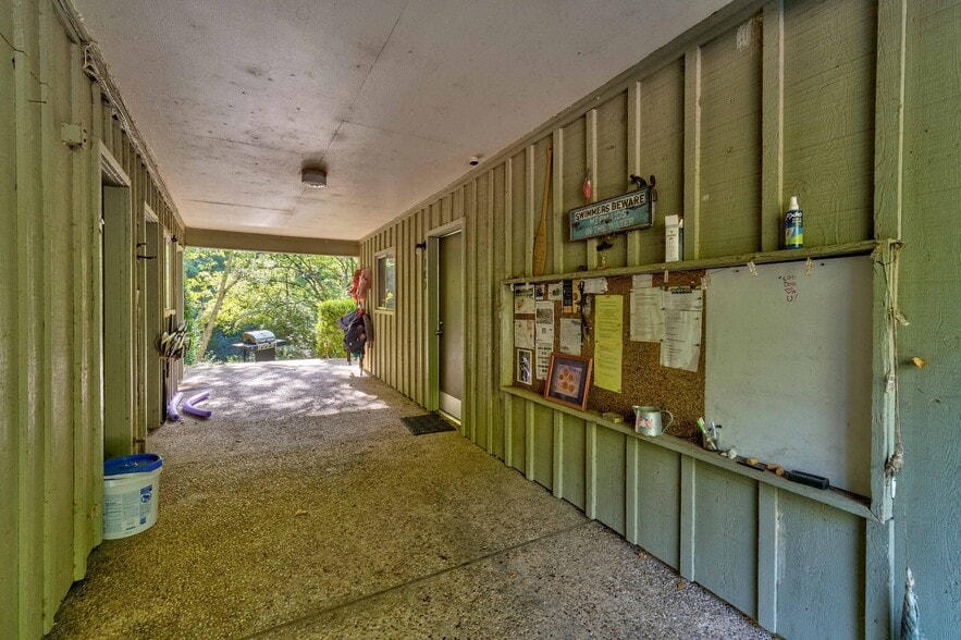 More Photos Of 1801 Westlake Dr, West Lake Hills Land For Sale