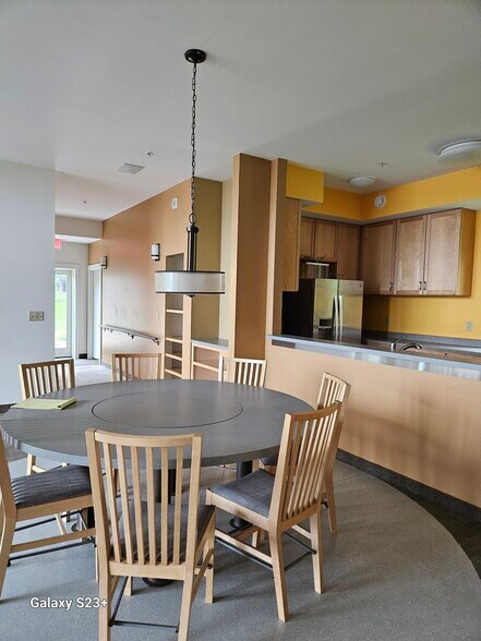 More Photos Of 1736 Farmers Rd loop, Fairbanks Healthcare For Sale