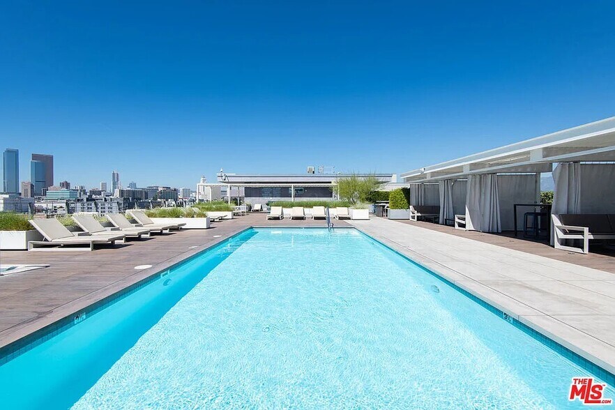 More Photos Of 500-530 S Hewitt St, Los Angeles Apartments For Lease