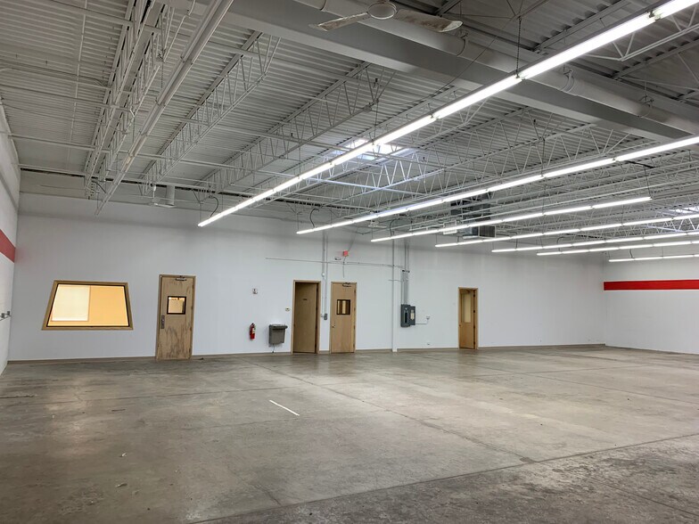 More Photos Of 28457 Ballard Dr, Lake Forest Light Manufacturing For Lease