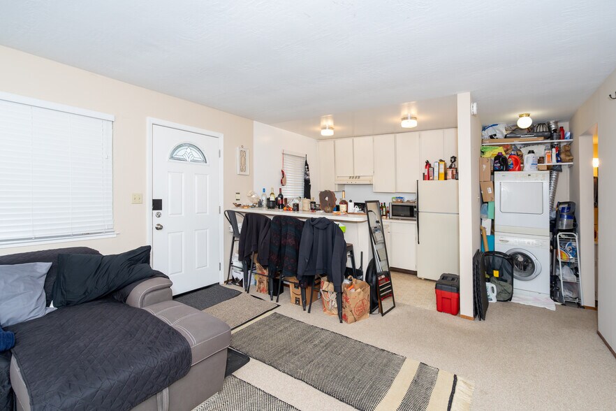 More Photos Of 37 Pacheco St, San Rafael Apartments For Sale