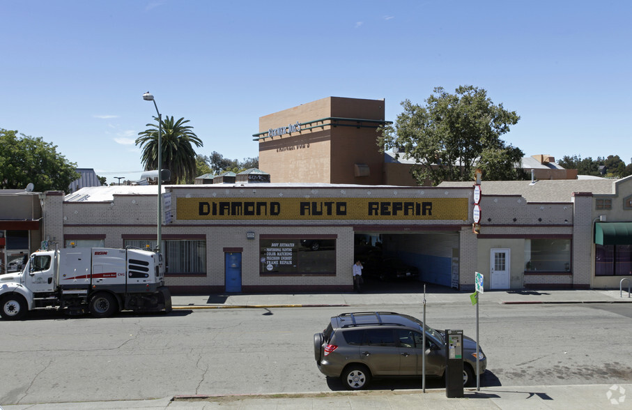 Primary Photo Of 3475 Champion St, Oakland Auto Repair For Sale