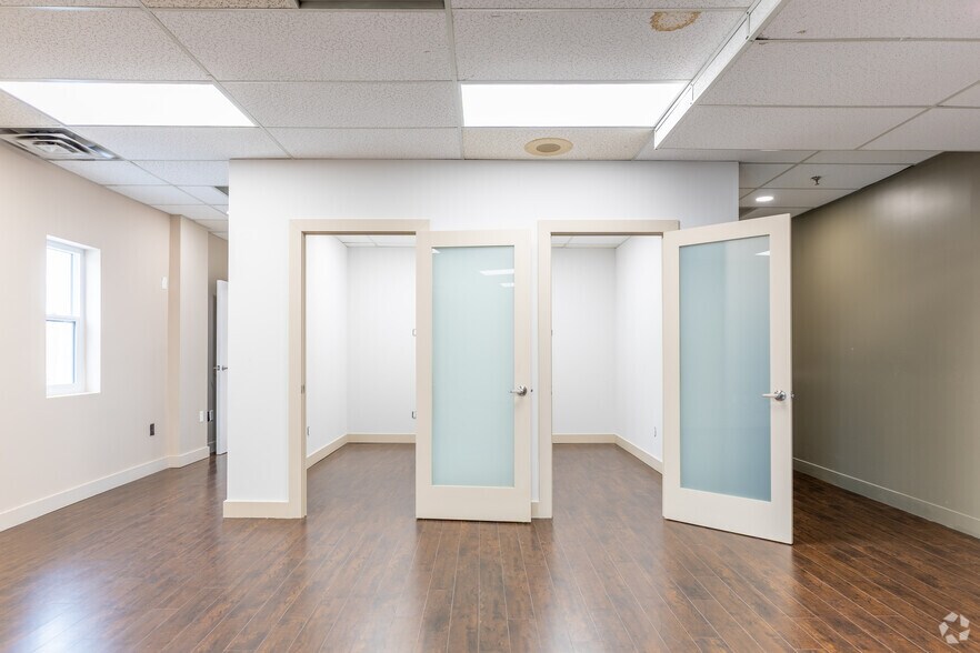 More Photos Of 2770 14th Ave, Markham Office For Lease