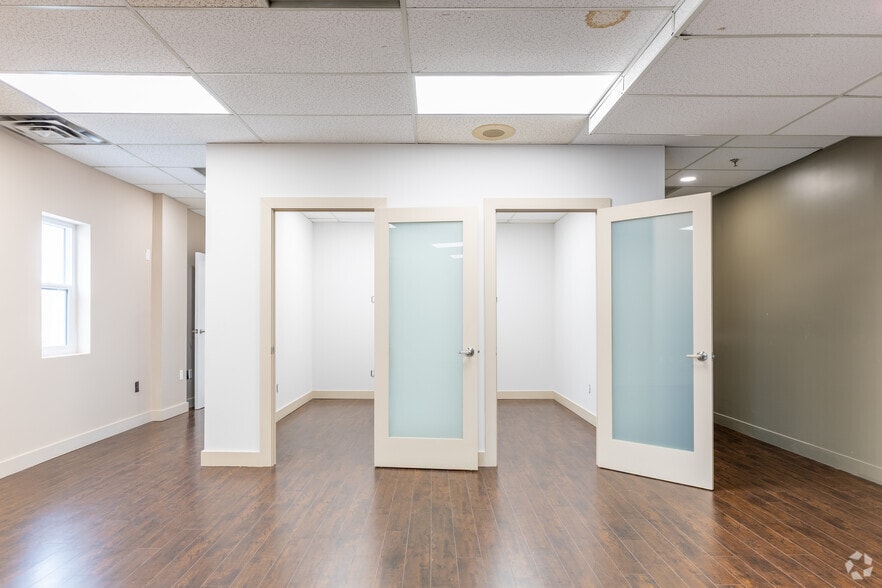 More Photos Of 2770 14th Ave, Markham Office For Lease
