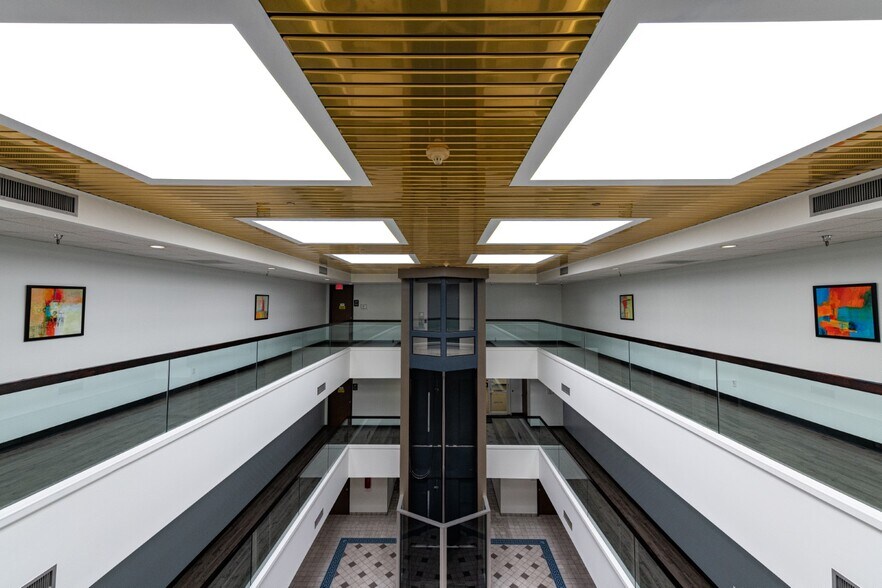 More Photos Of 3737-3743 Red Bluff Rd, Pasadena Office For Lease