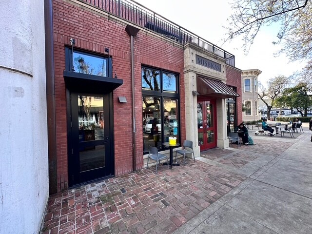 More Photos Of 610 2nd St, Davis Storefront Retail Office For Lease