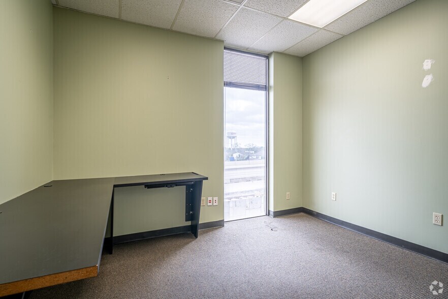 Photo of 4th Floor Ste 400