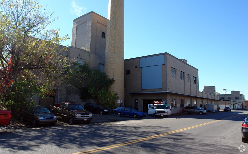 More Photos Of 400-448 Burnet Ave, Syracuse Manufacturing For Lease