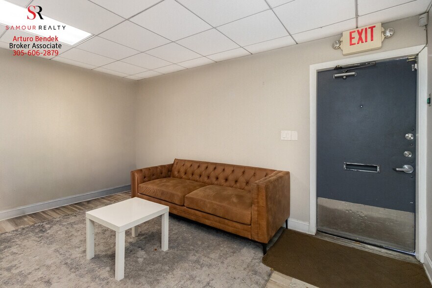 More Photos Of 3317-3347 NW 74th Ave, Miami Warehouse For Sale