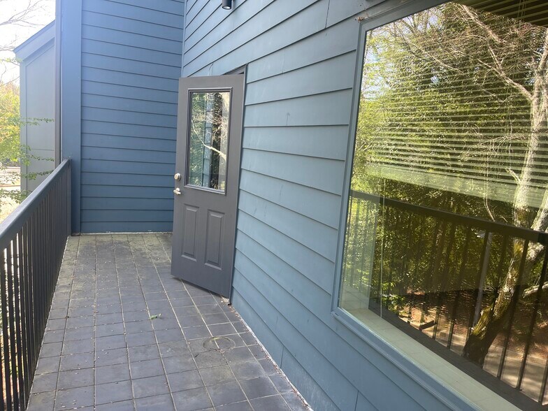 More Photos Of 3081 Holcomb Bridge Rd, Norcross Unknown For Lease