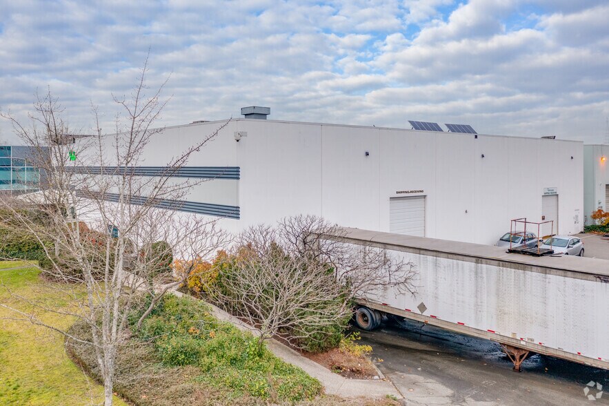 More Photos Of 8128 River Way, Delta Manufacturing For Lease