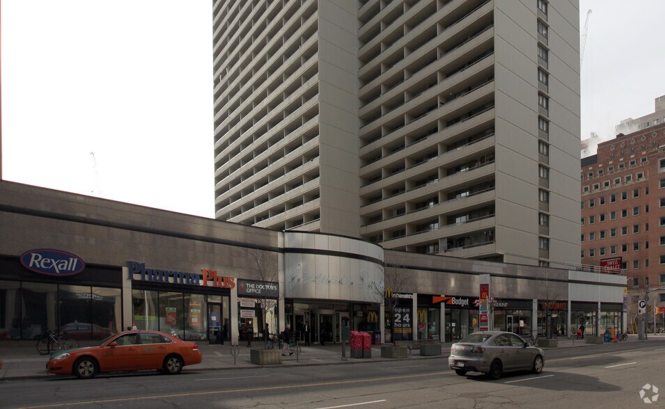 More Photos Of 345 Bloor St E, Toronto Storefront For Lease