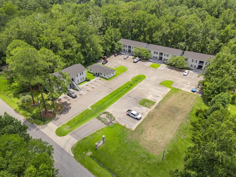 More Photos Of 4509-4511 Old Louisville Rd, Garden City Apartments For Sale