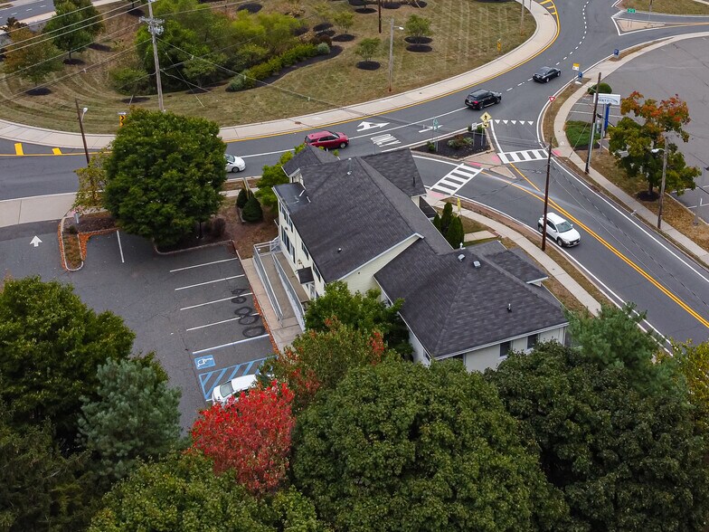 More Photos Of 221 S Main St, Flemington Office For Lease