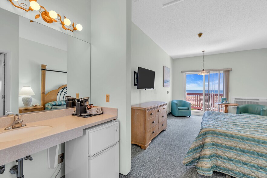 More Photos Of 1008 Ocean Ave, Point Pleasant Beach Hotel For Sale