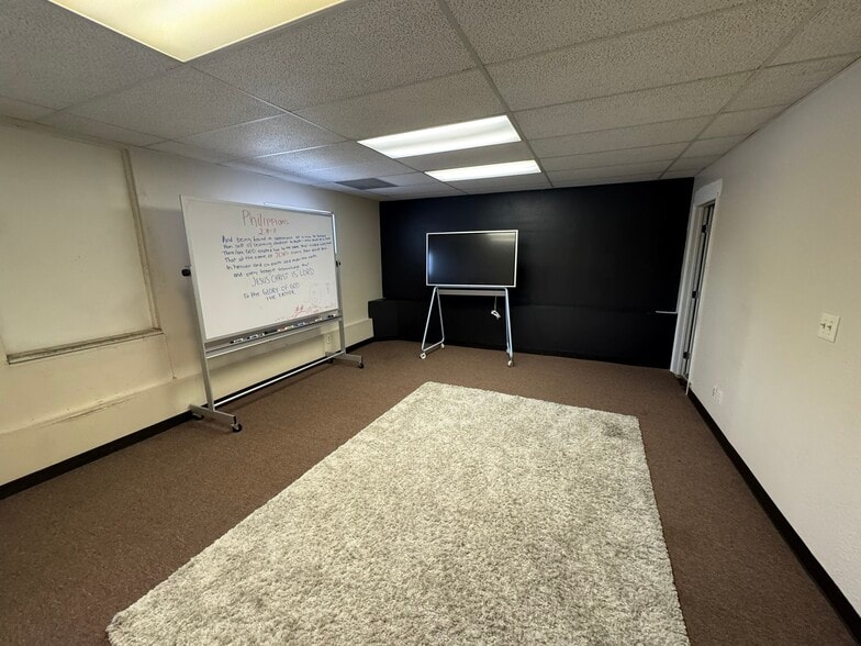 More Photos Of 6716-6718 Greenleaf Ave, Whittier Storefront Retail Office For Lease