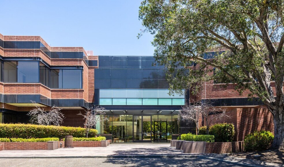 Primary Photo Of 950 Page Mill Rd, Palo Alto Research And Development For Lease