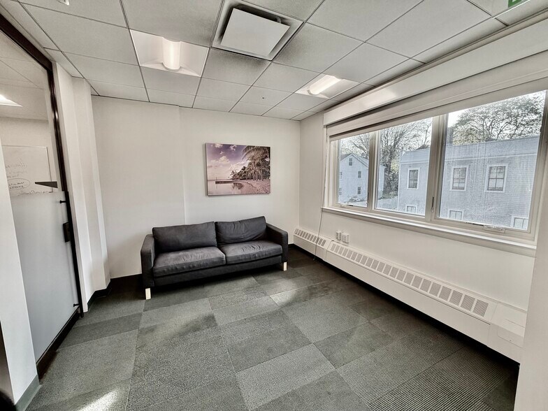 More Photos Of 239 Mill St, Greenwich Office For Lease