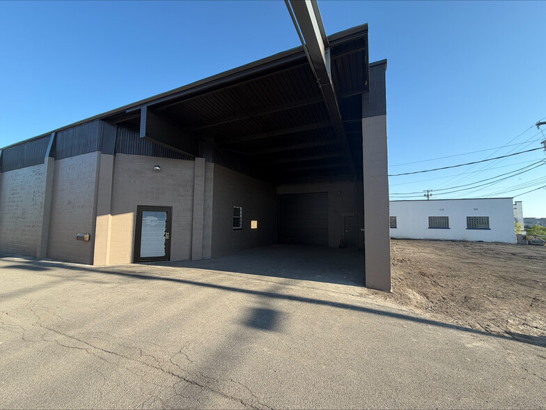 More Photos Of 1279 Mt Read Blvd, Rochester Warehouse For Lease