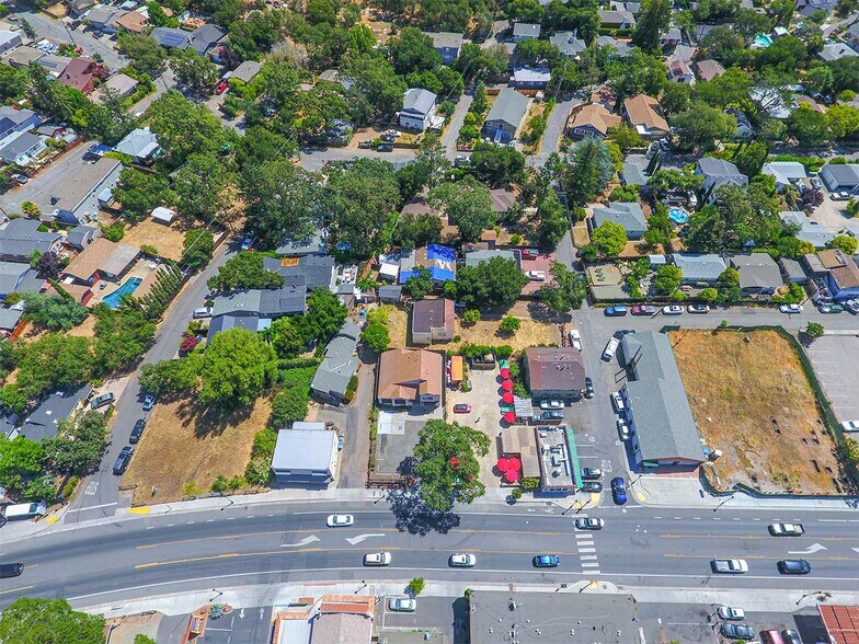More Photos Of 17977 Sonoma Hwy, Sonoma Office For Sale