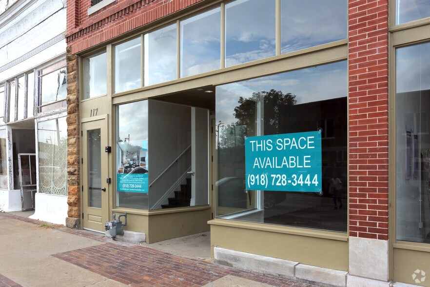 More Photos Of 119-125 W 2nd St, Bartlesville Apartments For Lease